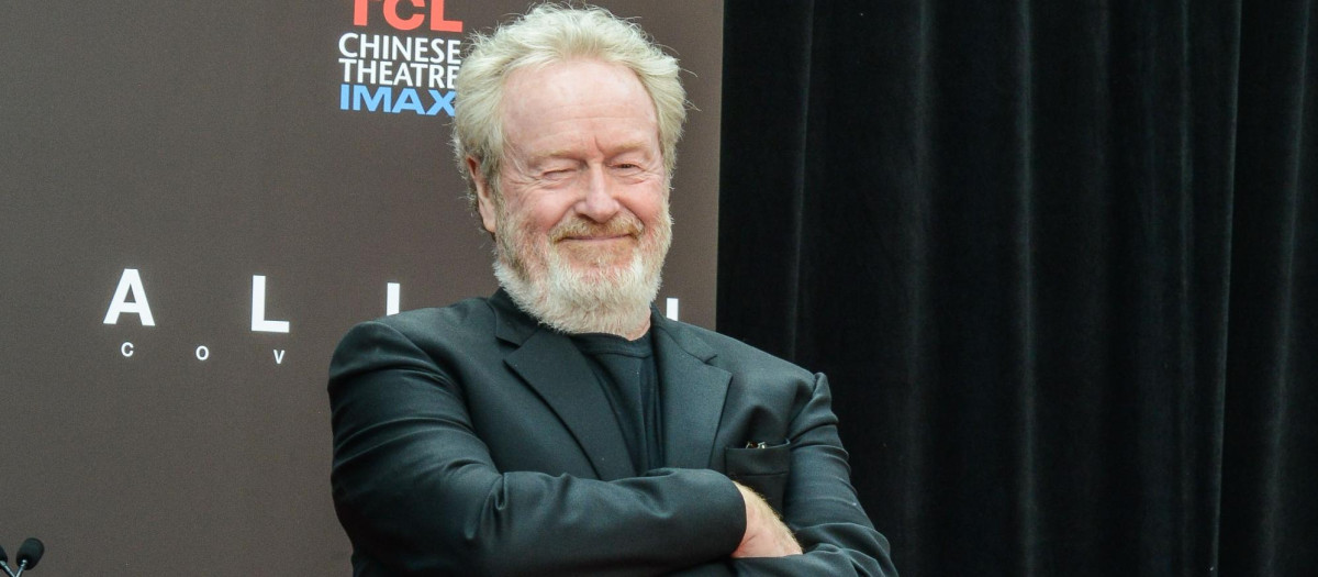 Director Ridley Scott during tribute to RidleyScott on Wednesday, May17th, 2017 in Hollywood, CA.
en la foto : dejando las huellas de sus pies en cemento