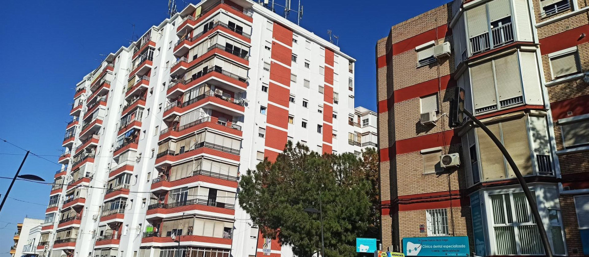 Bloques de viviendas en San Juan de Aznalfarache (archivo)