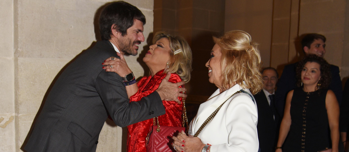 Ernest Urtasun,Carmen Borrego,Terelu Campos during event for awarded Gold Medals for Merit in Fine Arts in Sevilla on Tuesday, 26 November 2024.