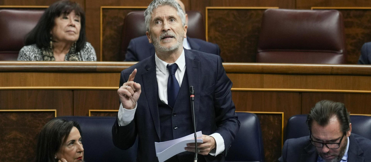 El ministro de Interior, Fernando Grande-Marlaska, en la sesión de control al Gobierno