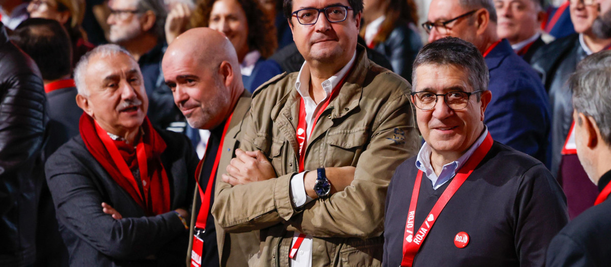 El ministro Óscar López, en primera fila del 41º Congreso Federal del PSOE
