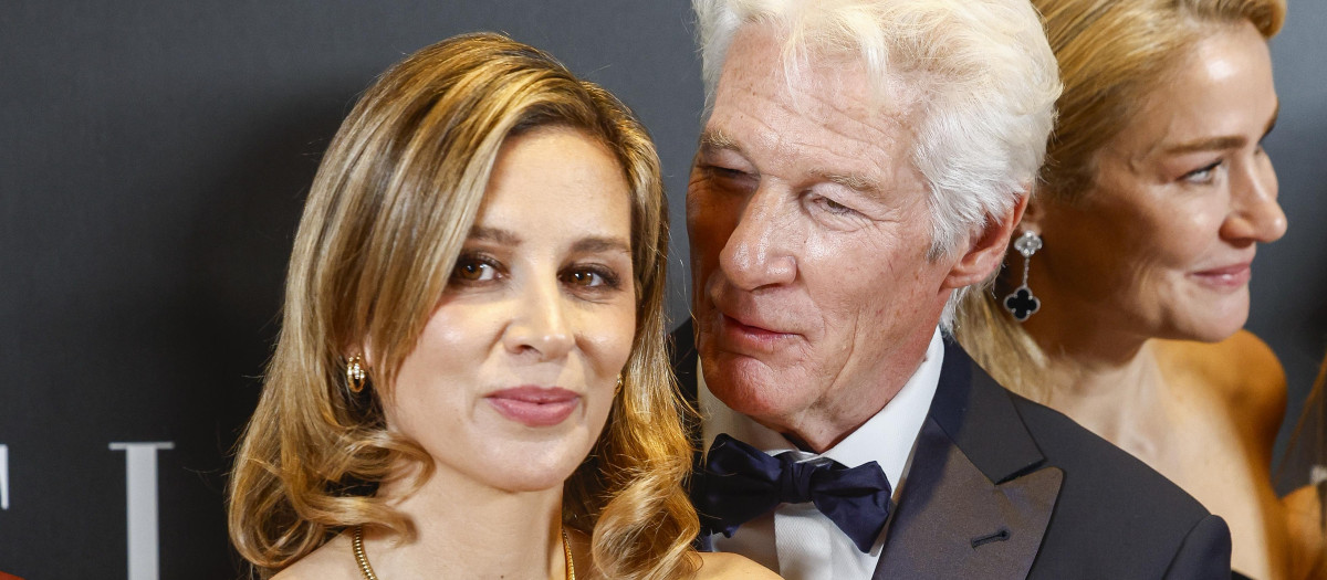 Actor Richard Gere and Alejandra Silva at photocall for Elle For Future awards in Madrid on Wednesday, 27 November 2024.