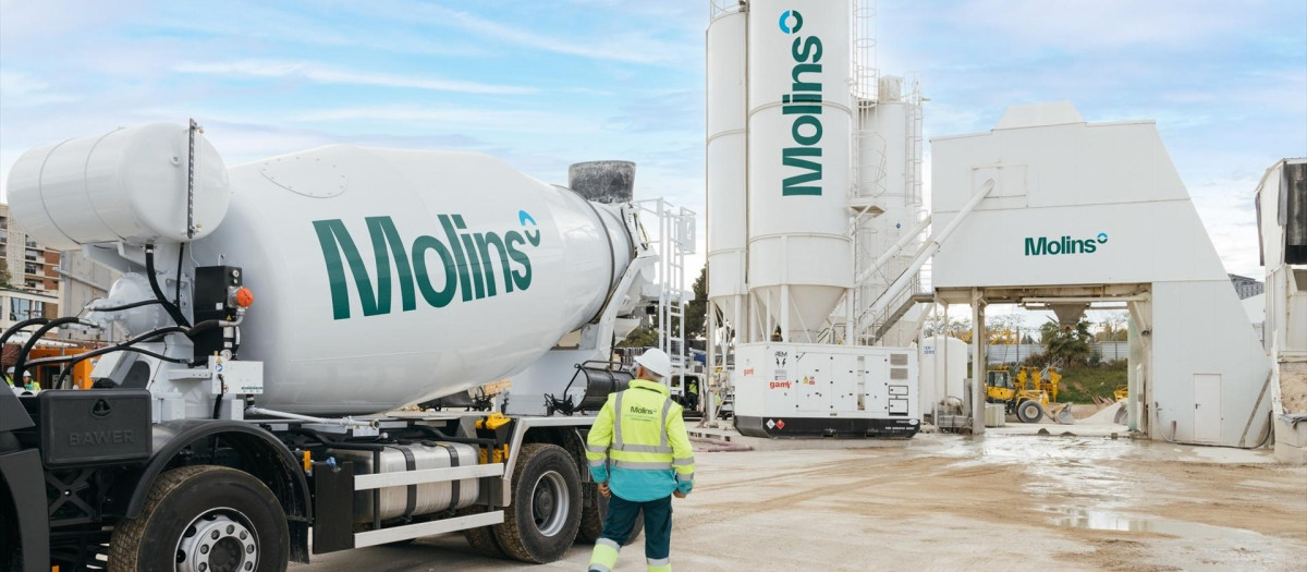 La empresa Molins de cemento y construcción
REMITIDA / HANDOUT por MOLINS
Fotografía remitida a medios de comunicación exclusivamente para ilustrar la noticia a la que hace referencia la imagen, y citando la procedencia de la imagen en la firma
03/12/2024