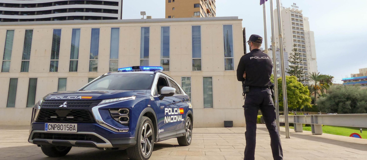 Agente de la Policía Nacional de Benidorm