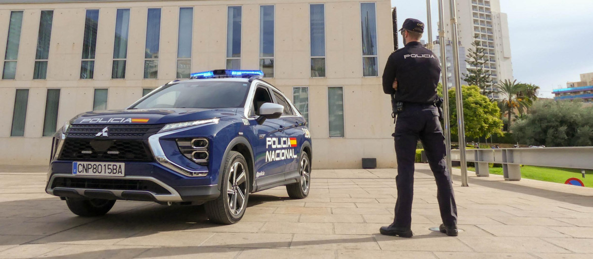 Agente de la Policía Nacional de Benidorm