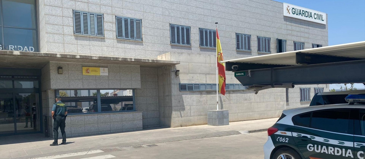 Cuartel de la Guardia Civil
GUARDIA CIVIL
21/7/2022