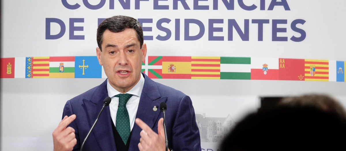 El presidente de la Junta de Andalucía, Juanma Moreno, tras la Conferencia de Presidentes