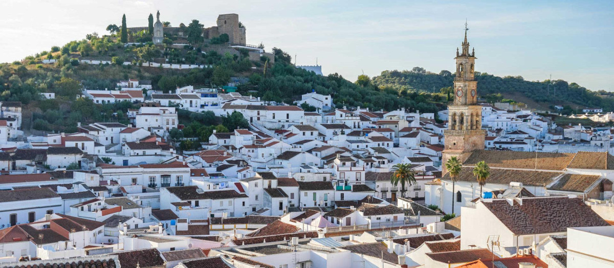 Constantina, la localidad más poblada de Sierra Morena, no ha sufrido variación, una cifra que augura positividad ante la pérdida de 37 habitantes el pasado año