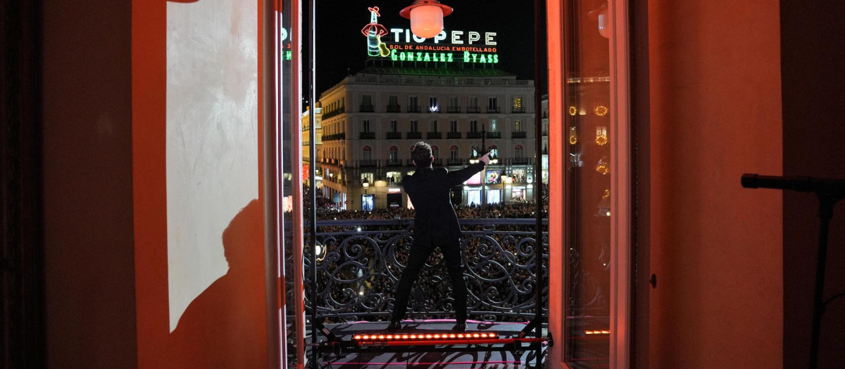 David Bisbal en la Puerta del Sol