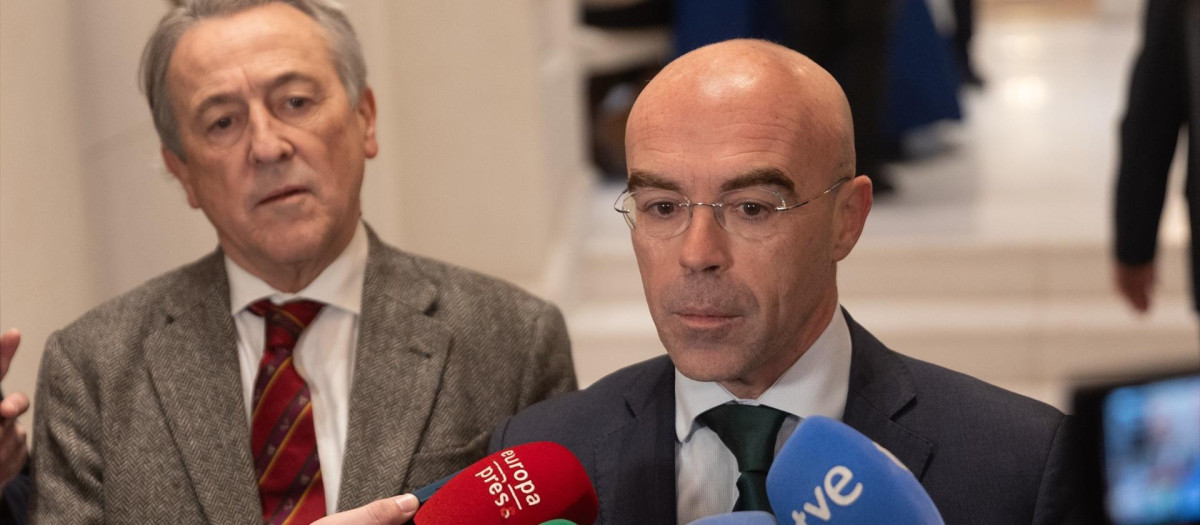 El coordinador jurídico de Vox, Jorge Buxadé