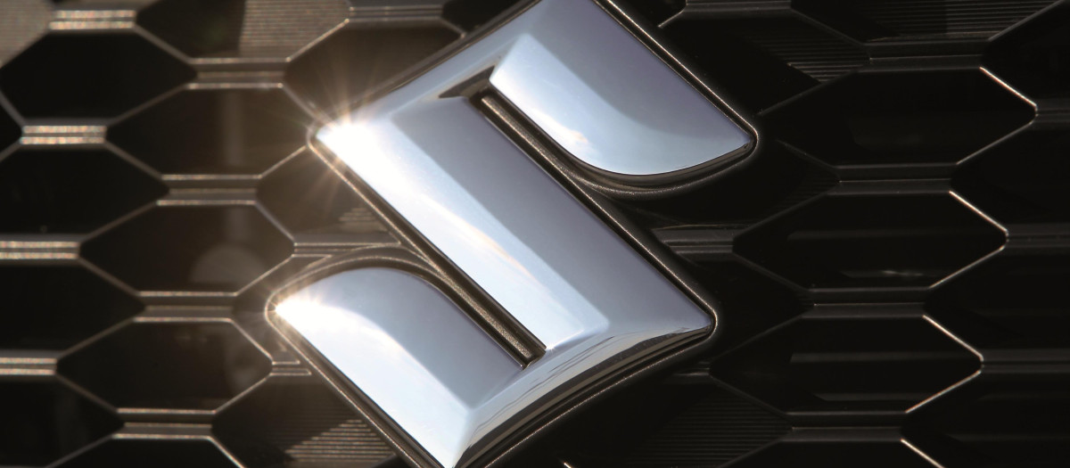 Logotipo De Suzuki