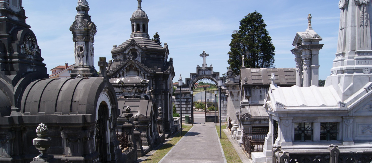 Cementerio municipal de La Carriona