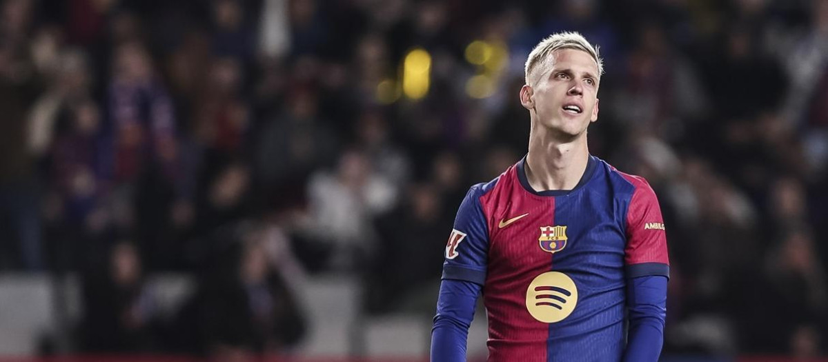 Dani Olmo durante un partido con el FC Barcelona