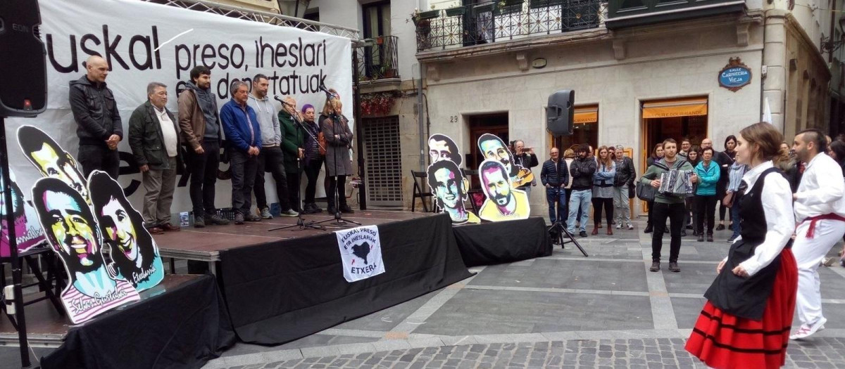 Homenaje en Bilbao al expreso de ETA Germán Urizar

COVITE
07/4/2019