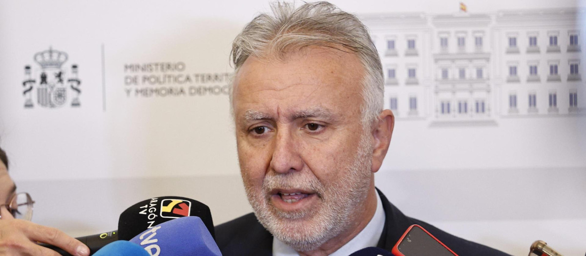 El ministro de Política Territorial y Memoria Democrática, Ángel Víctor Torres