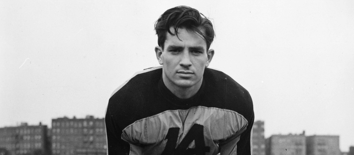 Kerouac como jugador de fútbol americano en la Universidad de Columbia