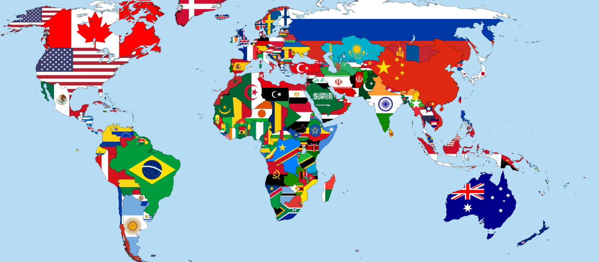 Mapamundi con banderas