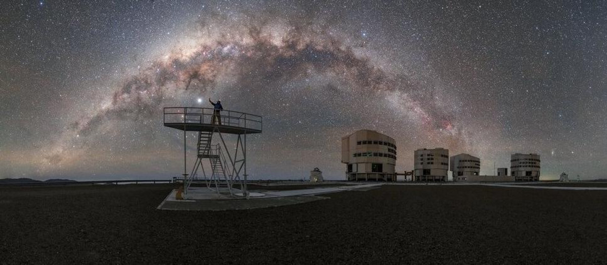 Los cielos oscuros del Observatorio Paranal de ESO, hogar del Very Large Telescope (VLT) de ESO, ofrecen unas vistas impresionantes