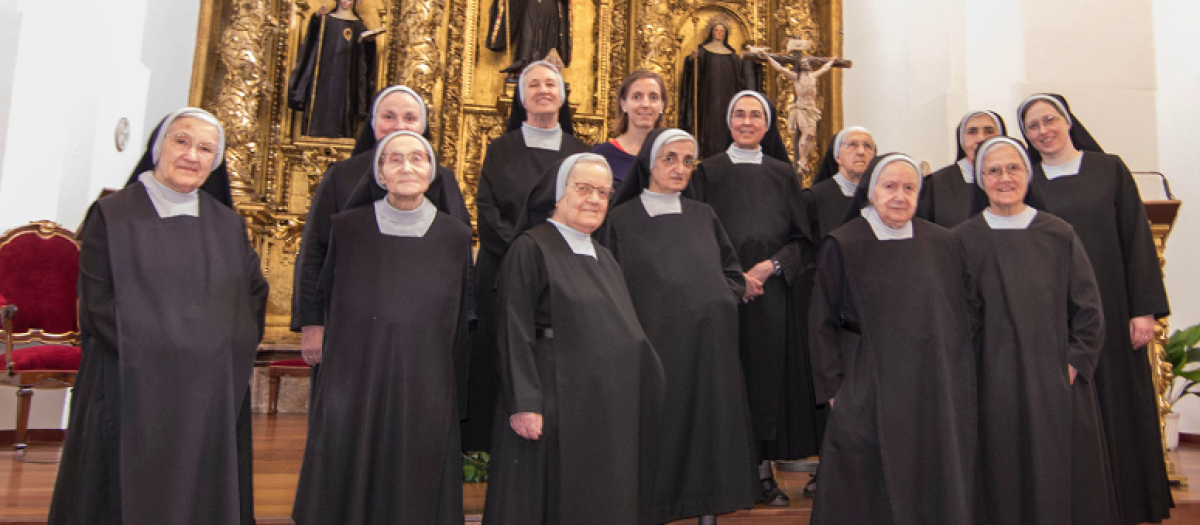 La comunidad de benedictinas de Santa María de Carbajal, en León