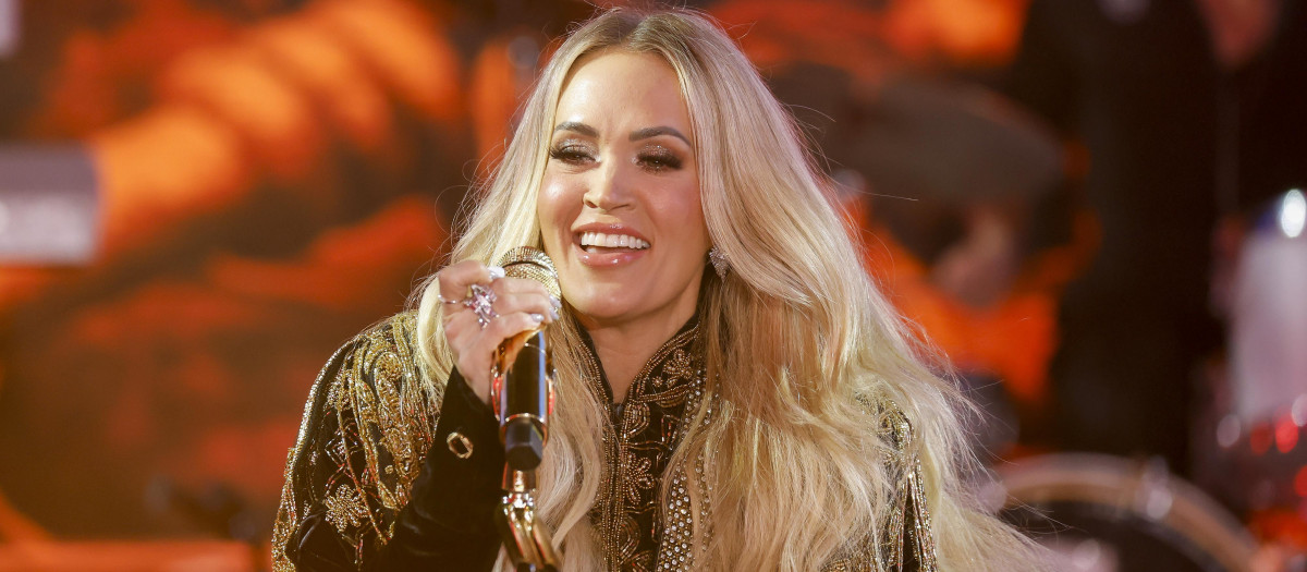 Carrie Underwood durante las celebraciones de año nuevo