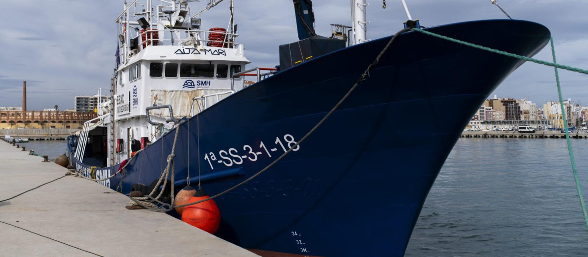 Imagen de archivo del barco Aita Mari, de rescate de inmigrantes ilegales en el Mar