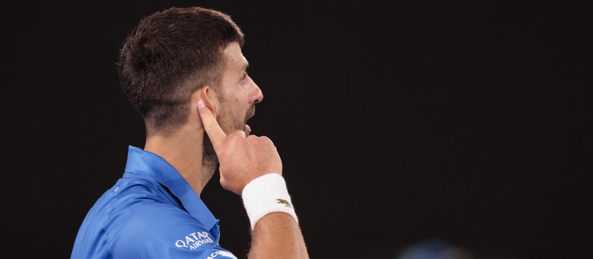 Novak Djokovic, durante la cuarta ronda del Open de Australia