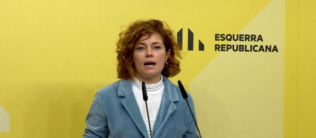 La portavoz de ERC, Elisenda Alamany, comparece ante los medios