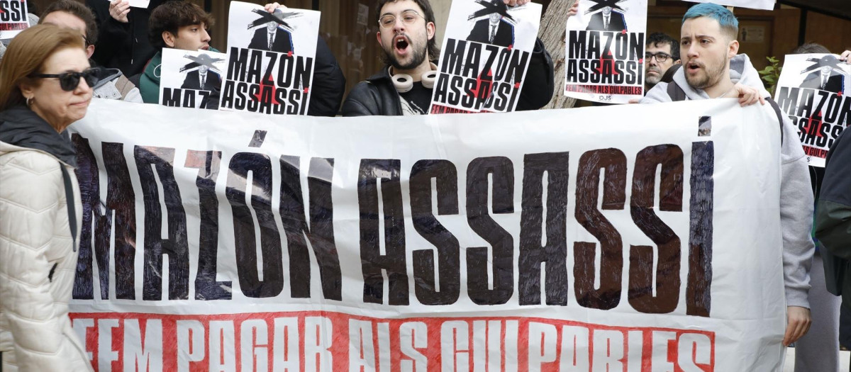 Escrache a Carlos Mazón en la Universidad de Alicante