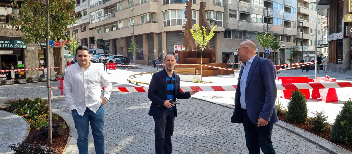 (El alcalde de Orense, Gonzalo Pérez Jácome, en una calle