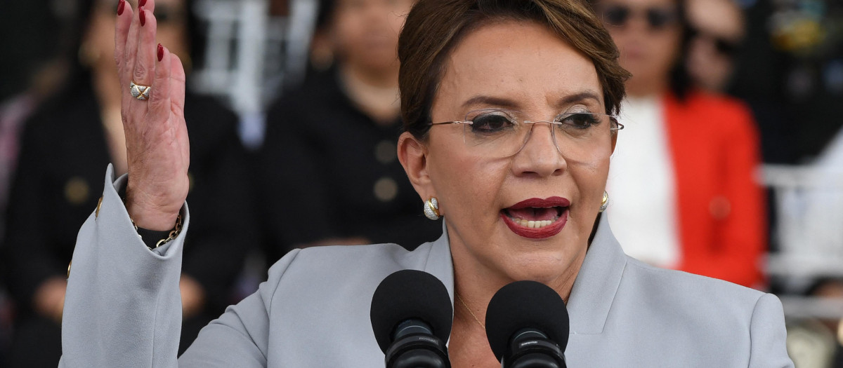 La izquierdista presidenta hondureña, Xiomara Castro, había convocado el domingo a una reunión «urgente» de la CELAC