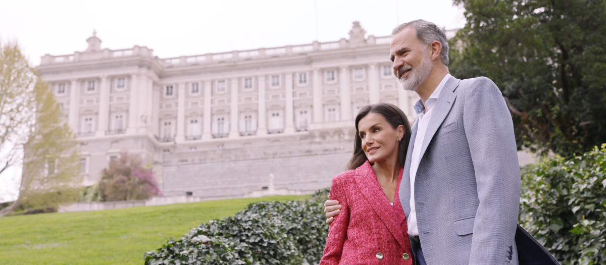 Los Reyes, en los jardines del Campo del Moro, la pasada primavera