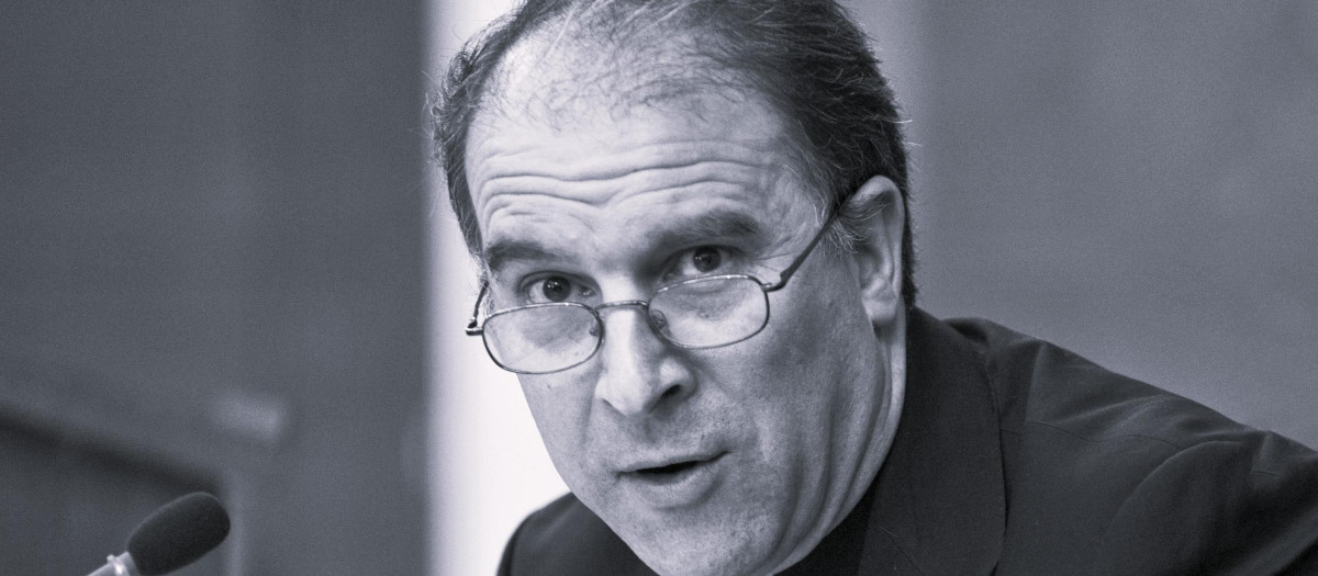 Álvaro Granados