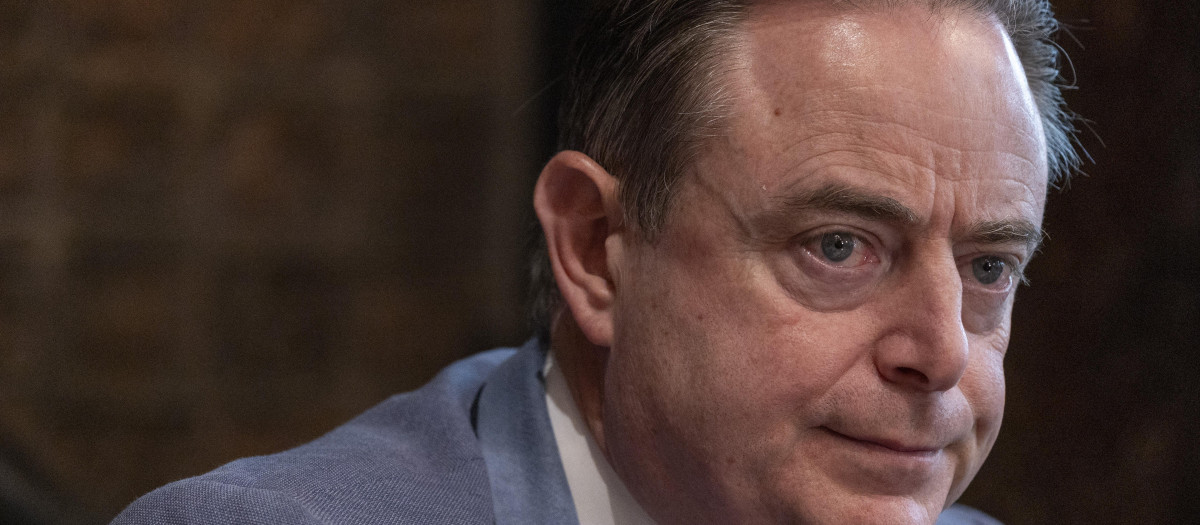 El independentista Bart De Wever asume como primer ministro de Bélgica