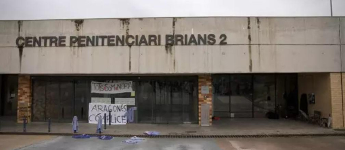 Fachada del centro penitenciario de Brians 2, uno de los que registran más incidentes violentos