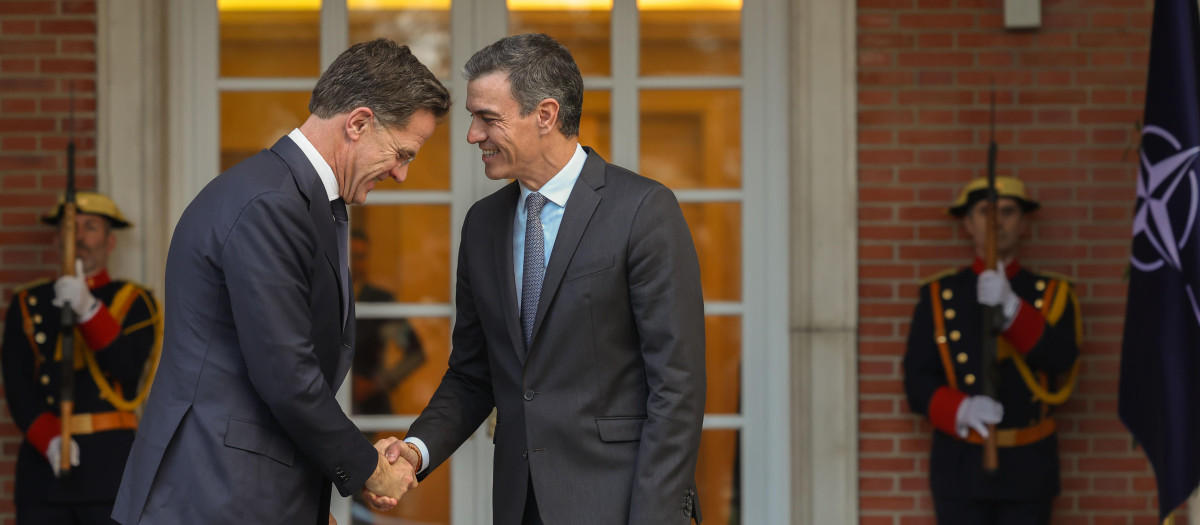 Pedro Sánchez y el secretario general de la OTAN, Mark Rutte