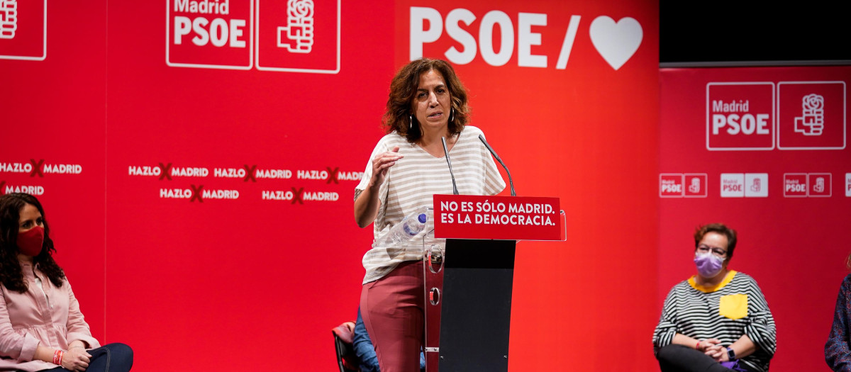 Irene Lozano en un acto del PSOE