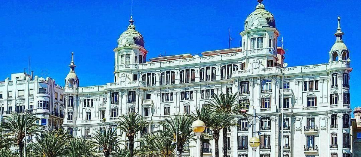 Edificio Carbonell de Alicante