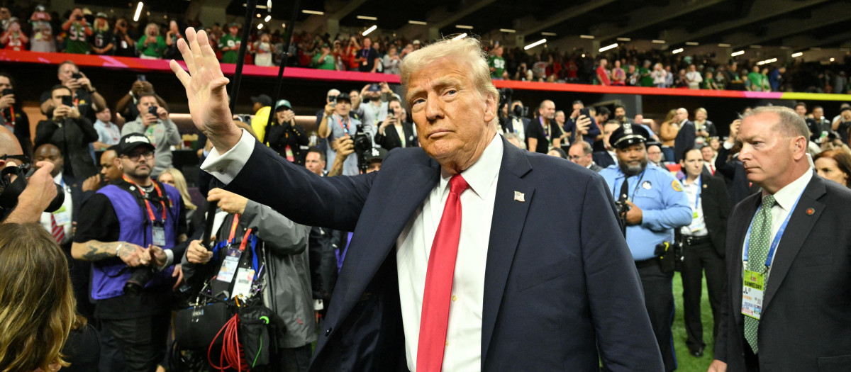 Trump asiste como espectador de lujo y se convierte en el primer presidente de EE.UU. en acudir a un Super Bowl