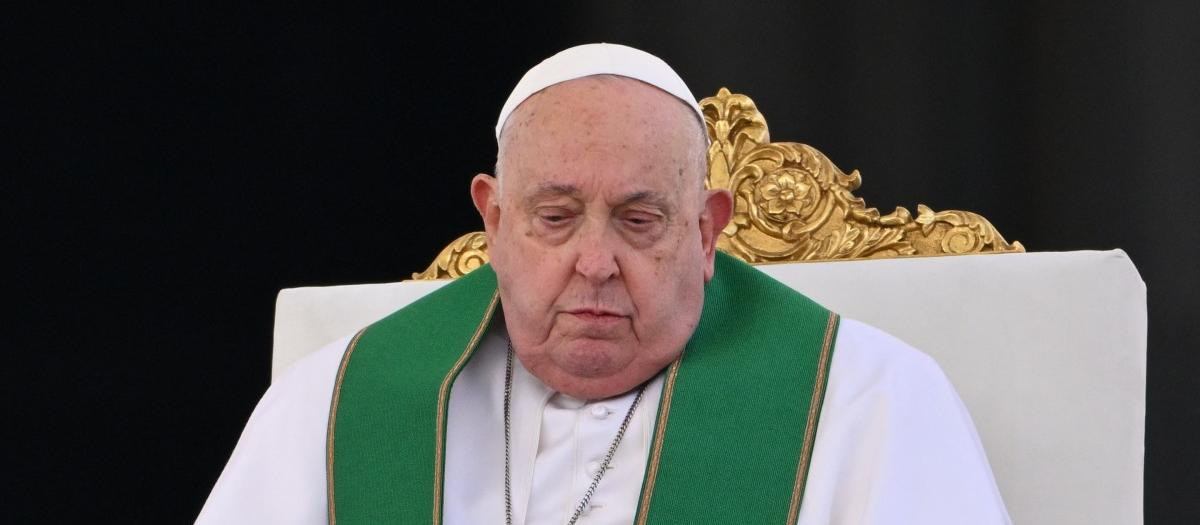 El Papa Francisco celebra la misa por el Jubileo de las Fuerzas Armadas