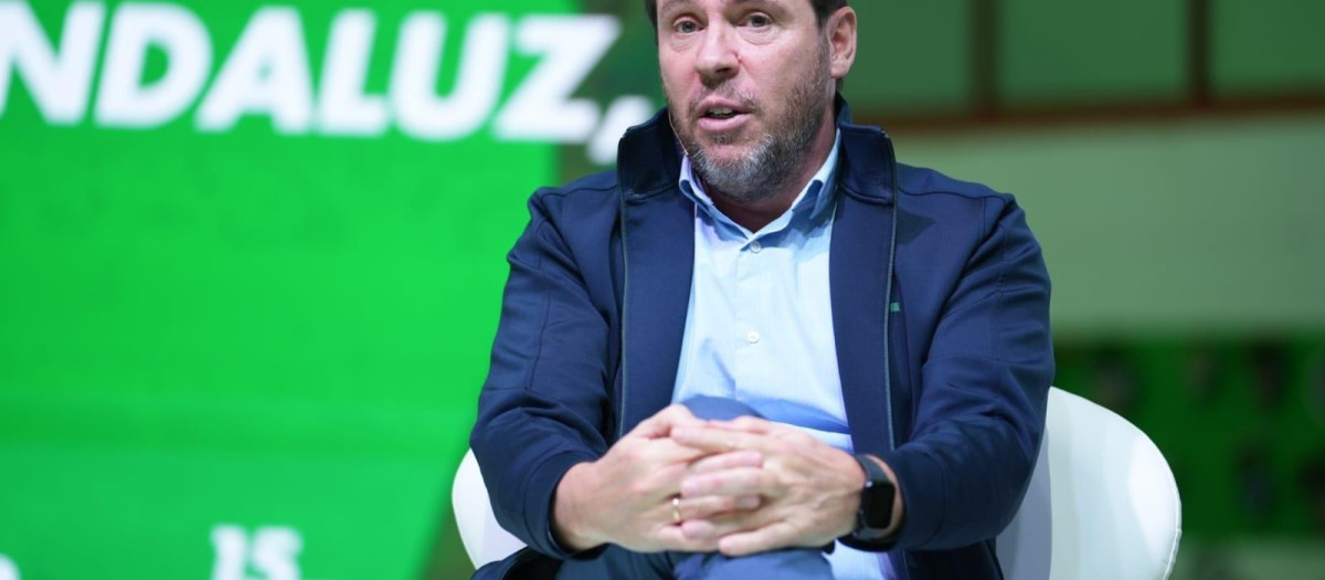 El ministro de Transportes y Movilidad Sostenible, Óscar Puente, interviene en un ágora del XV Congreso del PSOE-A en Armilla (Granada).

FRANCISCO J. OLMO/EUROPA PRESS
21/2/2025