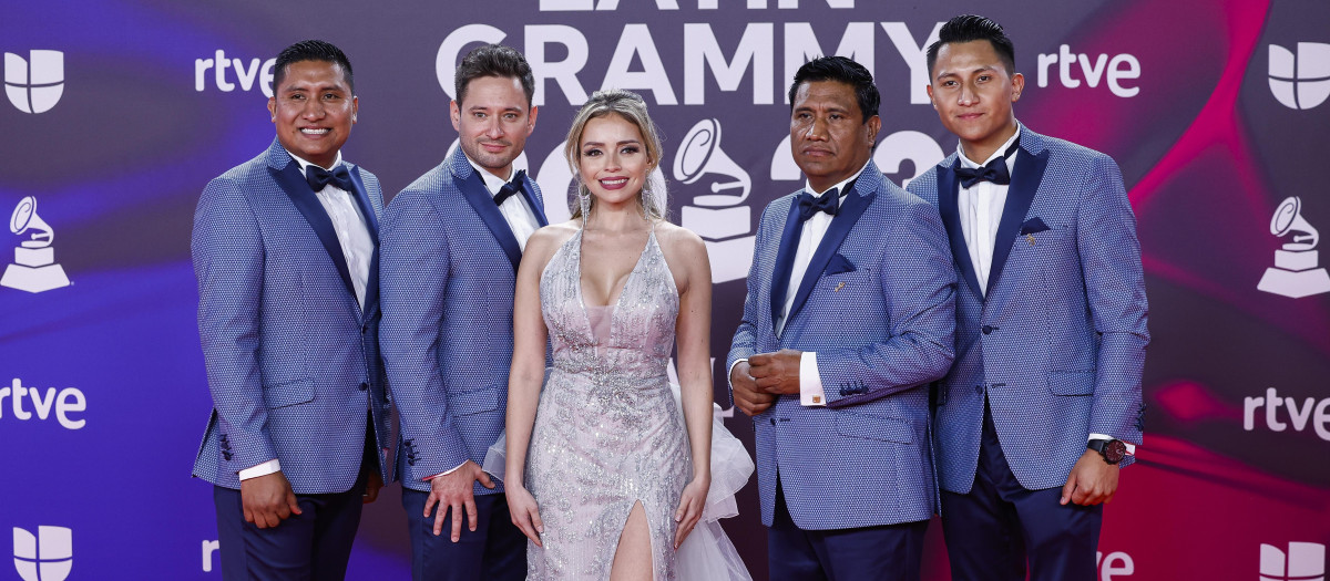 La banda mexicana de boleros y guarachas, La Sonora Santanera