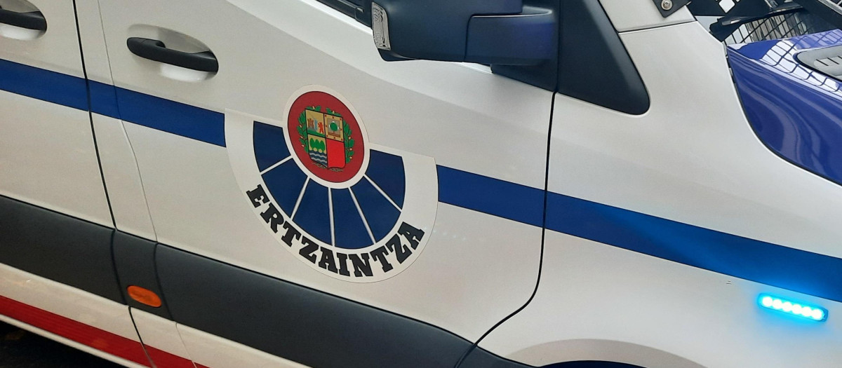 Vehículo de la Ertzaintza
