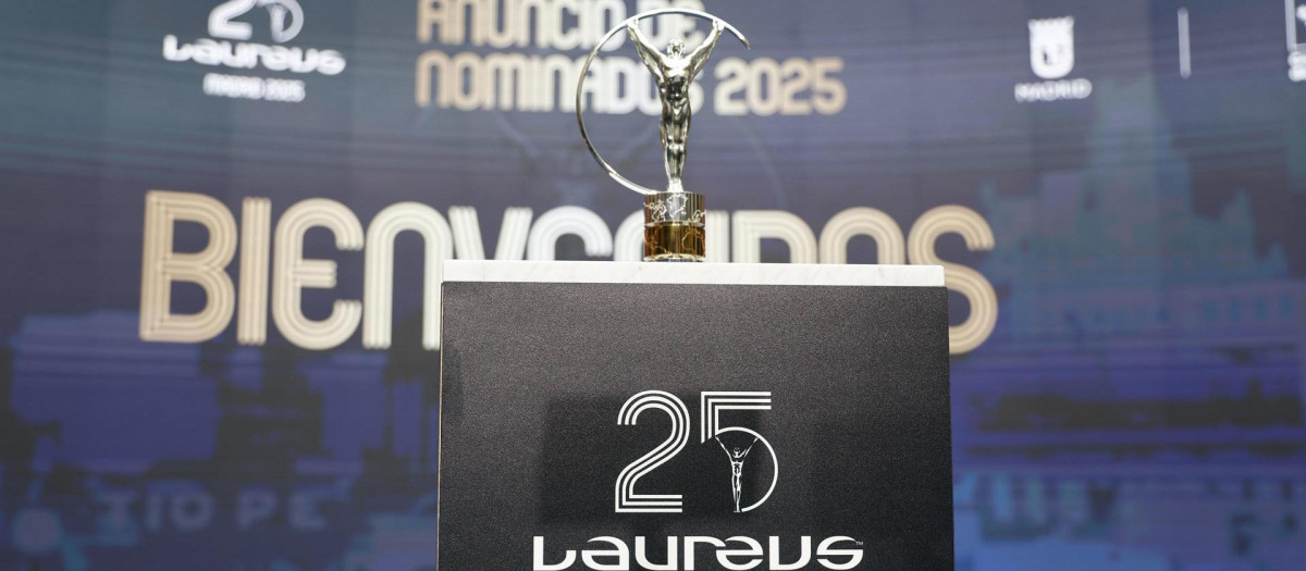 Vista de la estatuilla antes del anuncio de los candidatos a los premios Laureus de los deportes 2025 este lunes en Madrid