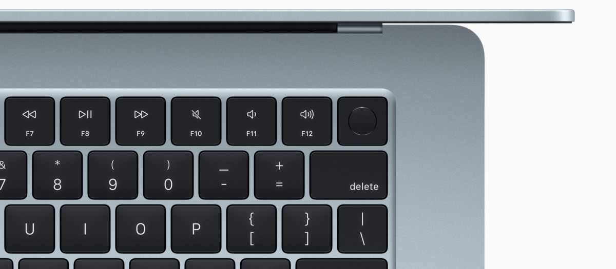MacBook Air M4