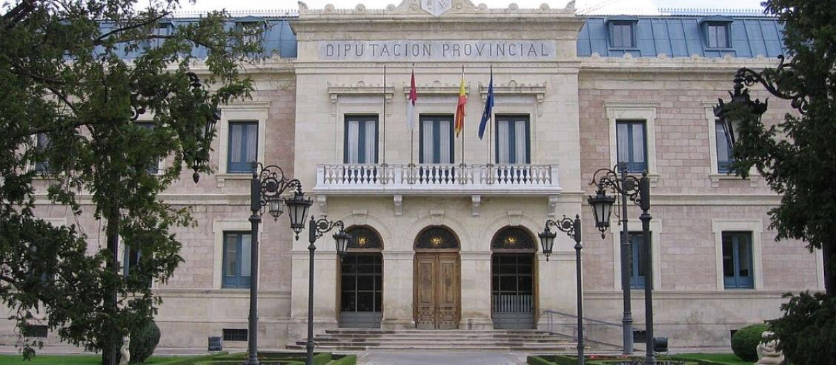 Fachada del edificio de la Diputación de Cuenca