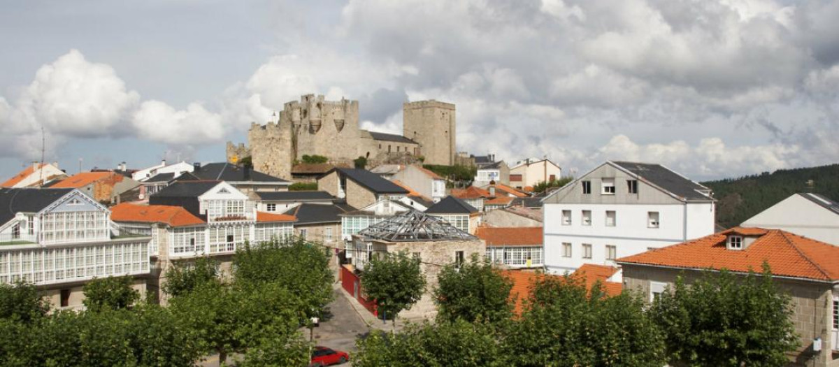 Castillo de Castro Caldelas