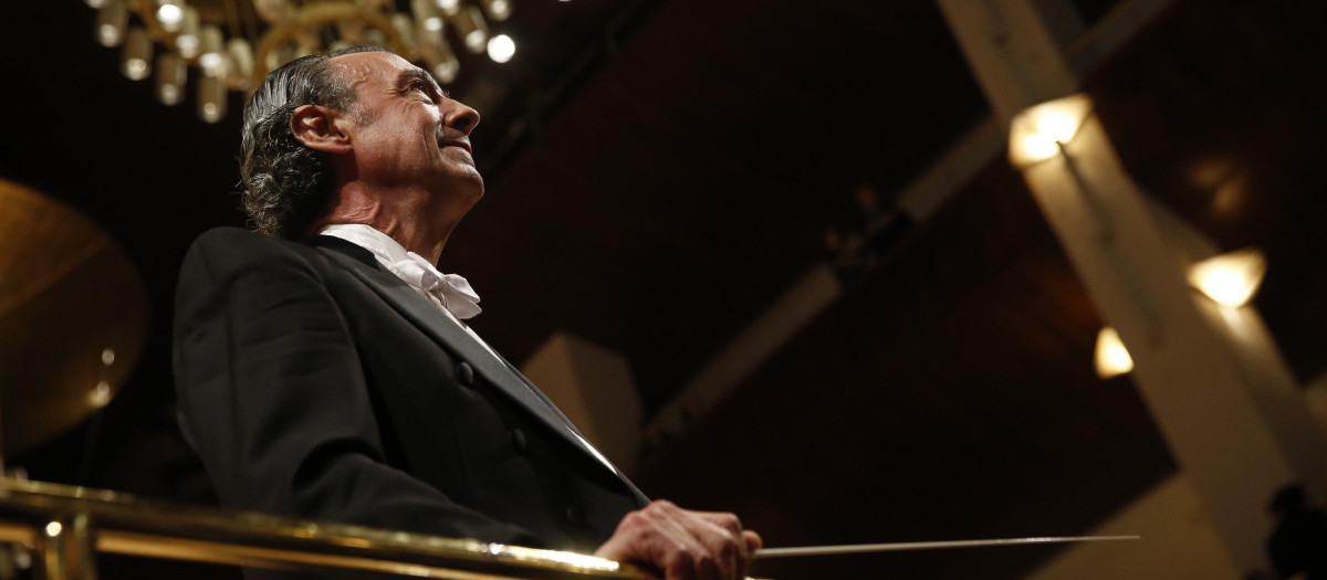 El concierto 'in memoriam' del Festival de Música y Danza de Granada se dedicará al director granadino fallecido Miguel Ángel Gómez Martínez