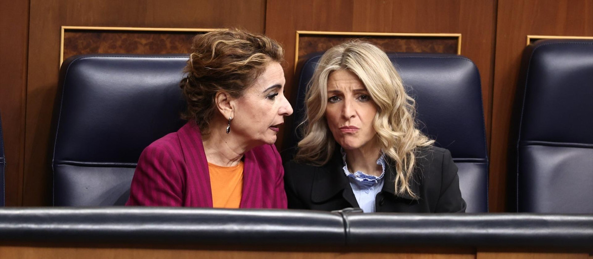 María Jesús Montero y Yolanda Díaz.