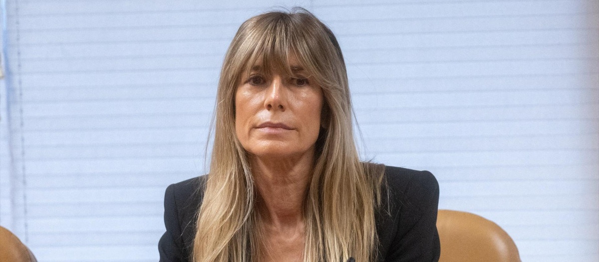 La mujer del presidente del Gobierno, Begoña Gómez, durante la Comisión de Investigación en la Asamblea de Madrid