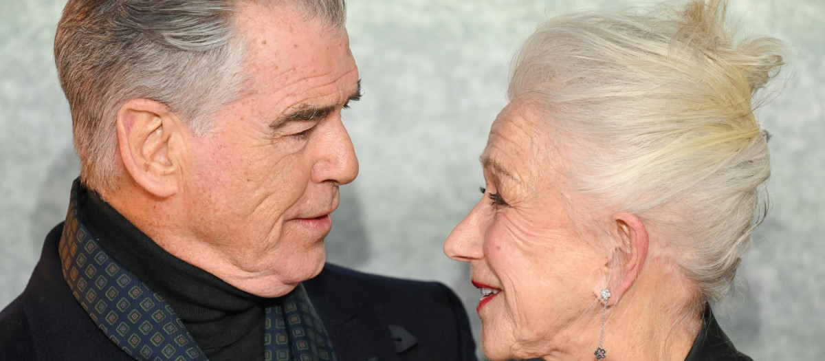 Pierce Brosnan y Helen Mirren, en el preestreno en Londres de la serie MobLand